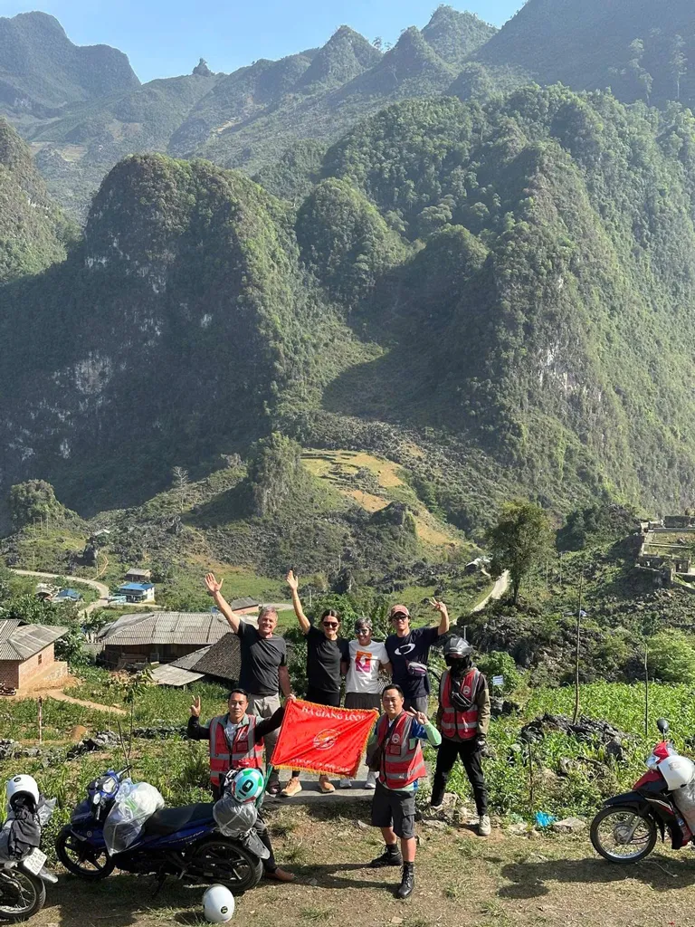 Amazing-Adventure-Thailand-Vietnam-20-days-Ha-Giang-3.webp