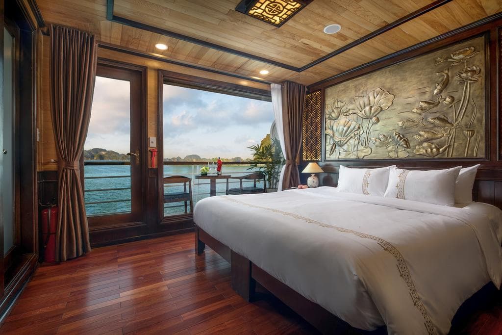 Perla-Dawn-Sails-Junior-Suite-Balcony-1.jpeg