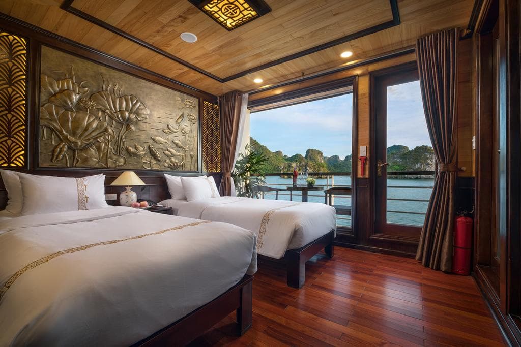 Perla-Dawn-Sails-Junior-Suite-Balcony-2.jpeg