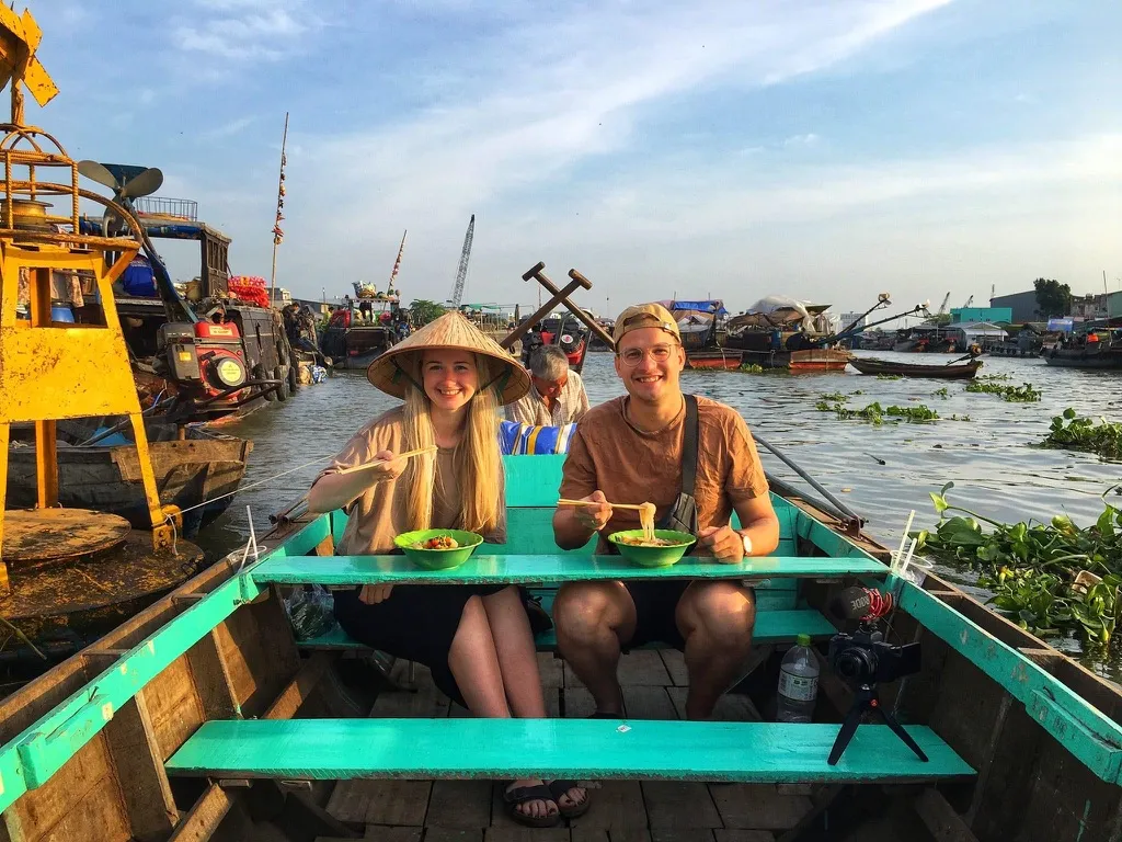 Vietnam-for-foodies-13-days-mekong-delta-can-tho-ben-tre-3.webp