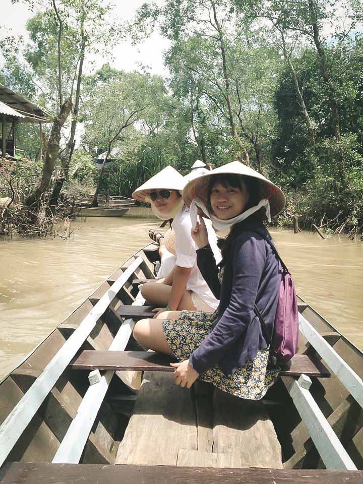 cai-be-floating-market-vinh-long-one-day-tour-4.jpeg