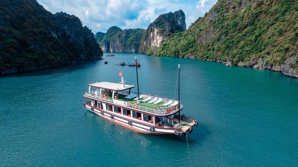 catba-island-lan-ha-bay-one-day-trip-7.jpeg