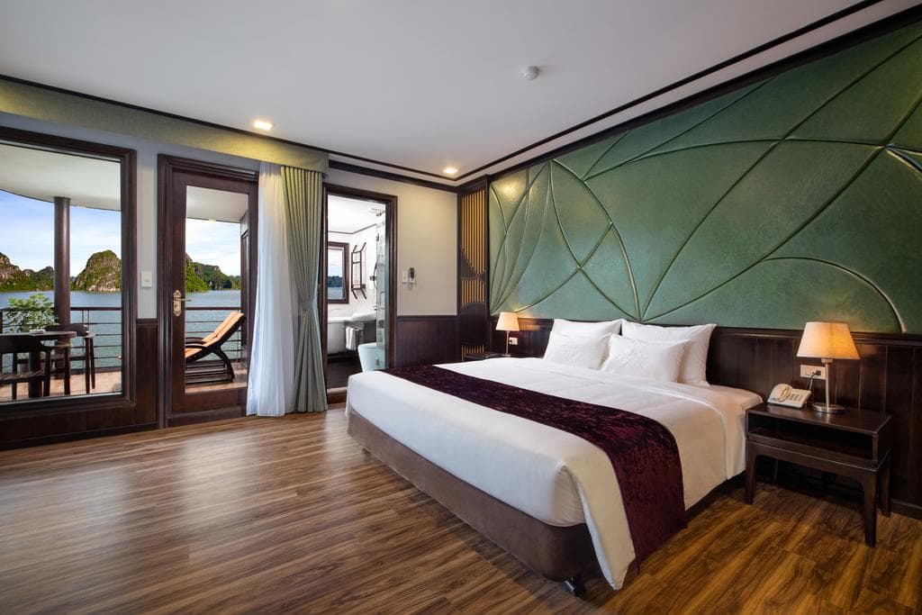 halong-peony-cruise-deluxe-room-2.jpeg