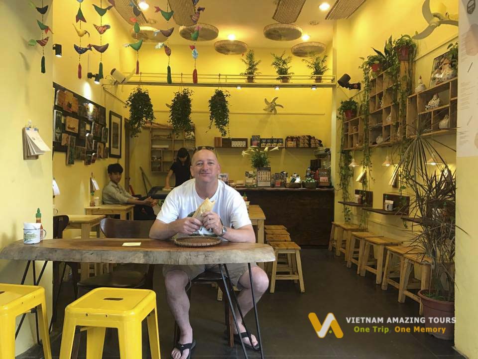 hanoi-street-food-tour-1.jpeg