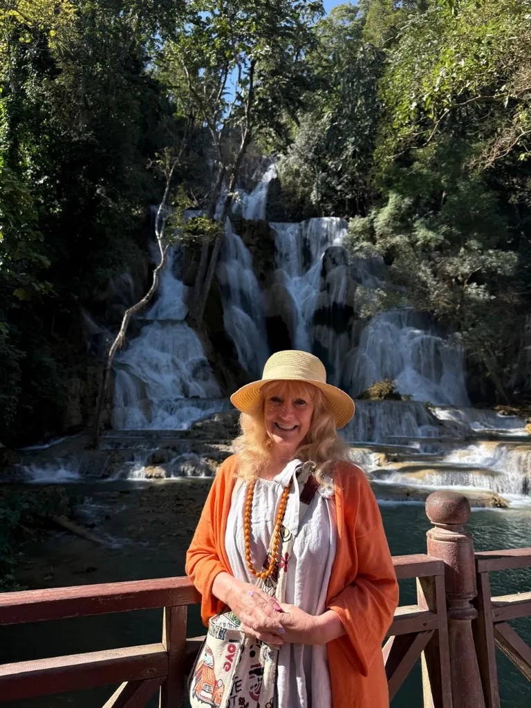 vietnam-cambodia-laos-19days-luang-prabang-kuang-si-fall.webp